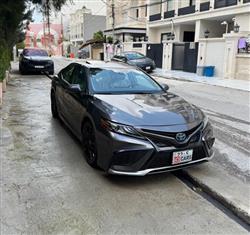 تۆیۆتا کامری